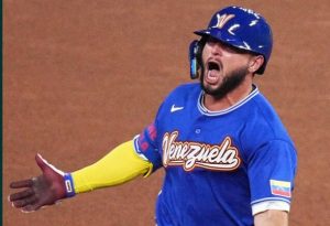 VENEZUELA ITALIA DEFINEN QUIEN SERÁ EL FINALISTA