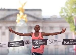 ¡ IMPONENTE ! SAWE ESTABLECE RECORD HISTÓRICO EN MARATON DE LONDRÉS