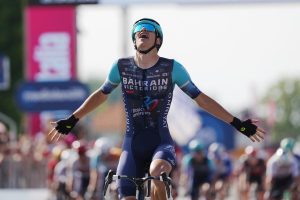GIRO DE ITALIA. COMO UNA LIEBRE SEGAERT DEJÓ FRIO A LOS SPRINTERS
