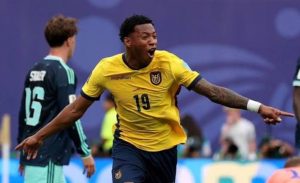 ECUADOR SE LEVANTÓ, Y LOGRAN TRIUNFO DE PLATA