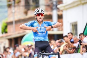 GIRO JUVENIL. PAMPLONA DEJÓ FRIOS A TODOS EN MICHELENA