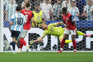 ARGENTINA FESTEJA POR PARTIDA DOBLE EN DÍA HISTÓRICO