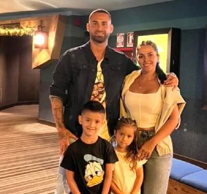 EXAURINEGRO LUCAS TREJO PIERDE A SU ESPOSA E HIJOS EN EL TERREMOTO