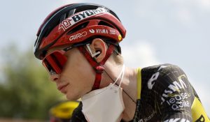 VINGEGGARD SE VA DEL TOUR CON LA CLÁVICULA FRACTURADA