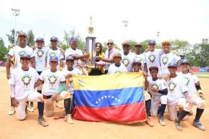 BEISBOL MENOR VENEZOLANO CON DOBLE TÍTULO INTERNACIONAL