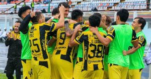 AURINEGROS AMANSAN A LA «BURRA BRAVA» APUNTA DE GOLES