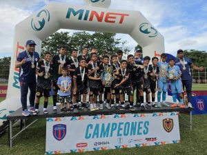 CLUB «12 DE FEBRERO» CAMPEÓN DE LA VI COPA MINET EN BARINAS